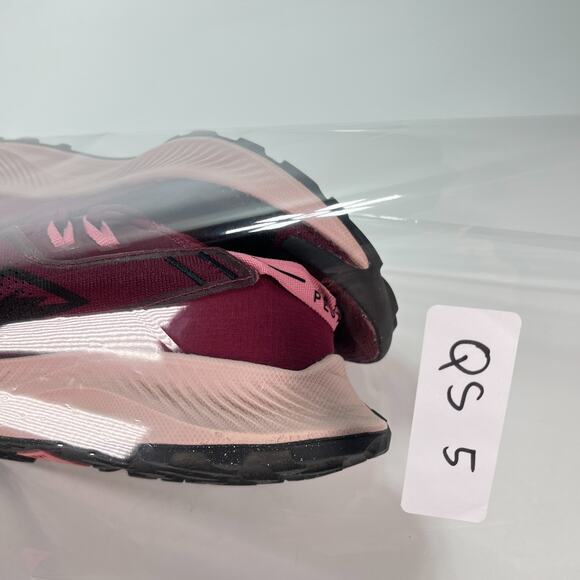 Nike Pegasus Trail 2 Dark Beetroot Lace Up Running Shoes CK4309-600 Women's Sz 8 - Picture 11 of 11